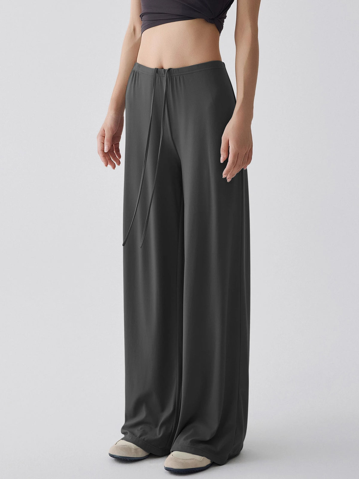 Pantalon yoga femme large taille haute, coloris gris foncé